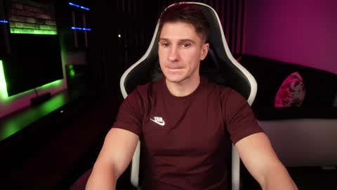 Dorian Reyes online show from December 25, 12:27 am