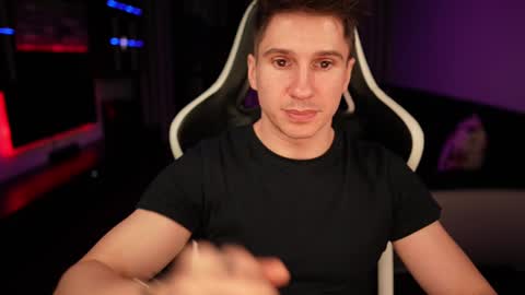 Dorian Reyes online show from January 12, 10:43 pm