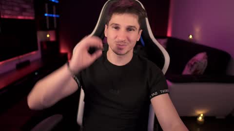 Dorian Reyes online show from January 24, 12:31 am