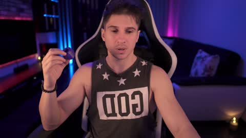 Dorian Reyes online show from January 27, 10:06 pm