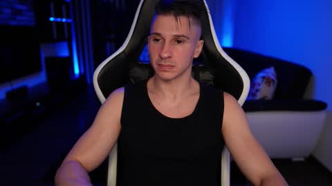 Dorian Reyes online show from September 28, 12:27 am