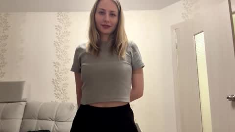 Dori online show from November 30, 1:48 pm