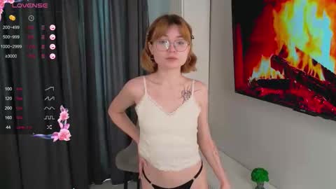 Emma online show from March 18, 8:06 am