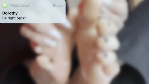 Snapshot of dorothygilbert chatting on February 22, 5:24 pm Next stream November 24 online show from February 22, 5:24 pm