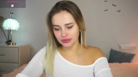 Amy online show from November 4, 12:26 pm