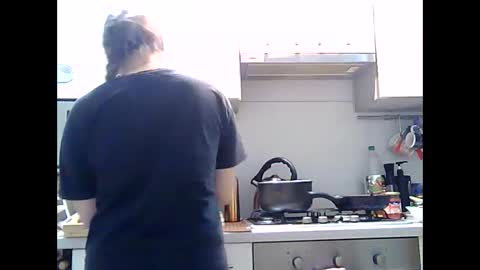 Dorrie Ann online show from December 31, 8:34 pm