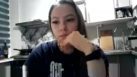 Dorrie Ann online show from December 1, 5:12 am