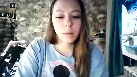 Dorrie Ann online show from December 4, 7:06 am