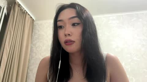 Snapshot of dorthadeboard chatting on May 27, 8:39 pm Anee online show from May 27, 8:39 pm