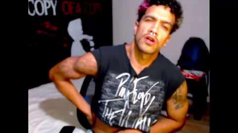 will online show from January 28, 8:58 pm