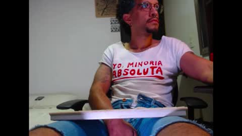 Snapshot of dostoyrodia_34 chatting on January 16, 1:09 am will online show from January 16, 1:09 am