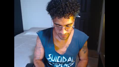 Snapshot of dostoyrodia_34 chatting on February 3, 10:37 pm will online show from February 3, 10:37 pm