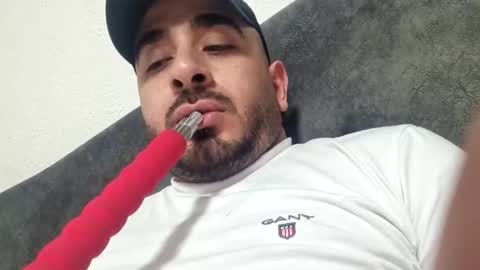 Snapshot of dots66289308004 chatting on November 29, 7:39 pm dots66289308004 online show from November 29, 7:39 pm