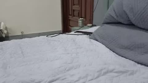 Snapshot of dotx90_fun chatting on November 23, 1:11 pm Funlover online show from November 23, 1:11 pm