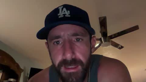 Snapshot of dotyboy chatting on October 25, 3:58 am dotyboy online show from October 25, 3:58 am