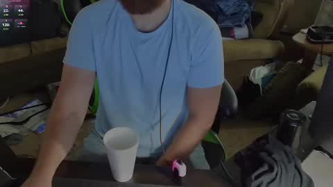 DotYourEyezez  online show from September 22, 7:05 pm