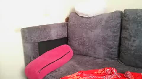 Snapshot of double_spicey chatting on December 3, 11:47 pm double_spicey online show from December 3, 11:47 pm