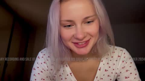 Lana  Eva  dont forget to give us a thumb up online show from December 9, 2:34 am