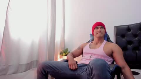 Isabella and Alessandro online show from June 12, 2:05 pm