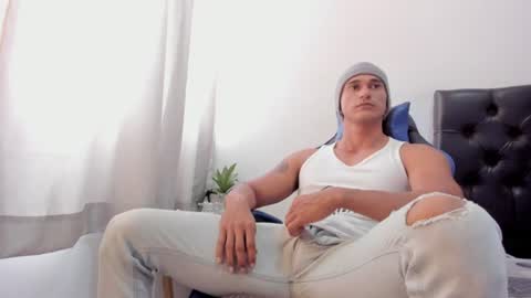 Isabella and Alessandro online show from July 9, 3:49 pm