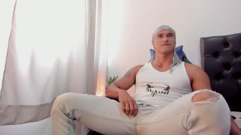 Isabella and Alessandro online show from July 28, 2:24 pm