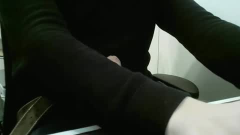 Snapshot of doudoudou1 chatting on November 24, 7:24 pm doudoudou online show from November 24, 7:24 pm