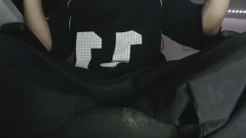 douglas_drake online show from October 17, 3:10 am