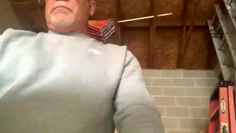 douglikes3xd online show from December 21, 8:05 pm