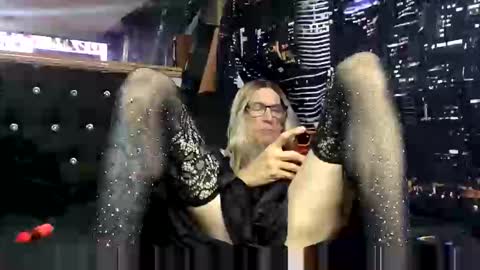 Snapshot of downtowndmin chatting on March 25, 2:56 pm Dmin online show from March 25, 2:56 pm