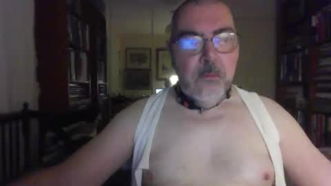 Snapshot of doxoebloke68 chatting on September 28, 6:30 am doxoebloke68 online show from September 28, 6:30 am