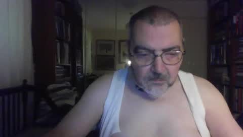 Snapshot of doxoebloke68 chatting on October 20, 12:05 pm doxoebloke68 online show from October 20, 12:05 pm