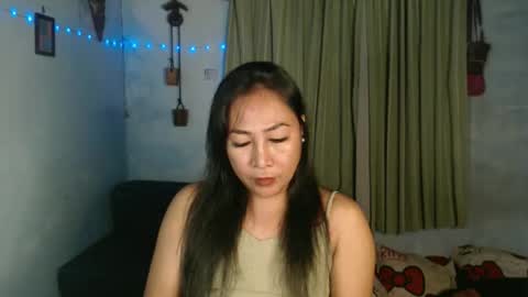 doyouwantme143 online show from October 8, 1:42 pm