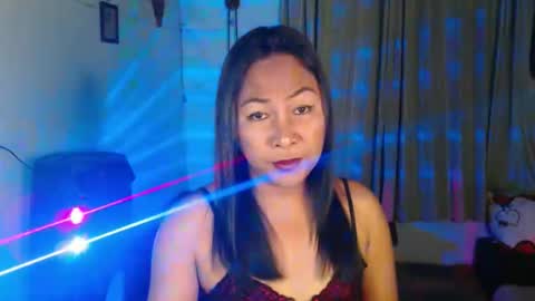 Snapshot of doyouwantme143 chatting on February 26, 12:15 pm doyouwantme143 online show from February 26, 12:15 pm