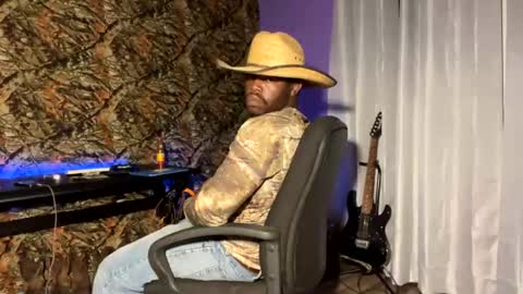 MrPirated online show from December 21, 12:53 am