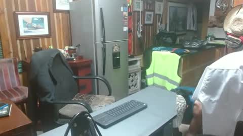 Dr  Simon online show from January 29, 2:30 am