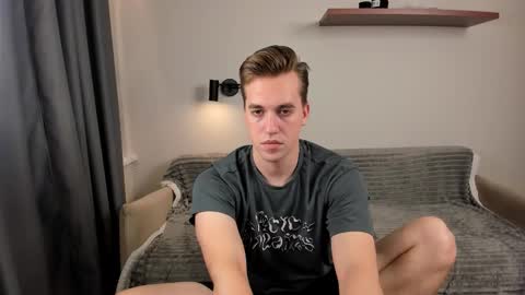 Mervin  online show from October 8, 8:39 pm