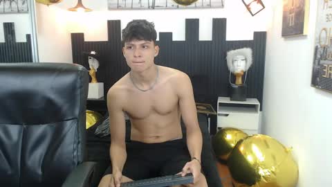 Snapshot of drago_ivan chatting on May 21, 12:01 pm IVAN online show from May 21, 12:01 pm
