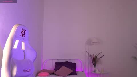 Lisbeth Salander online show from October 22, 5:08 am