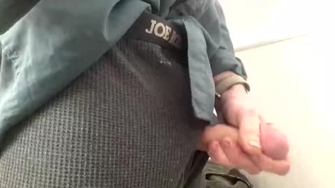 Snapshot of dragonrider72 chatting on February 23, 7:00 pm dragonrider72 online show from February 23, 7:00 pm