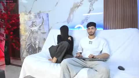 Drake and Zara online show from June 12, 1:32 pm