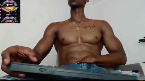 Drake 23 online show from February 9, 7:09 pm