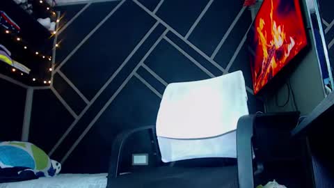 Drake online show from February 12, 4:33 am