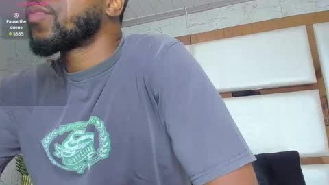 ---Drake--- online show from October 3, 4:59 pm