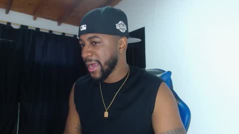 ---Drake--- online show from February 13, 11:45 pm