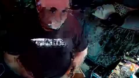 Snapshot of drake_r_darkrose chatting on June 20, 2:14 am Drake D Vamp aka Drake DarkRose online show from June 20, 2:14 am