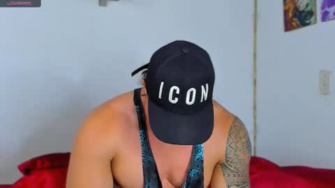 drake_xion1 online show from February 15, 3:52 am