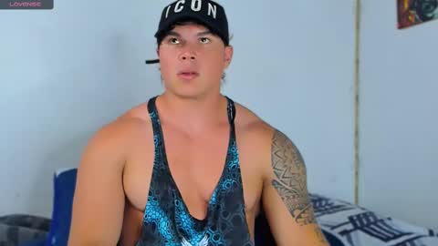 drake_xion1 online show from February 20, 1:25 am