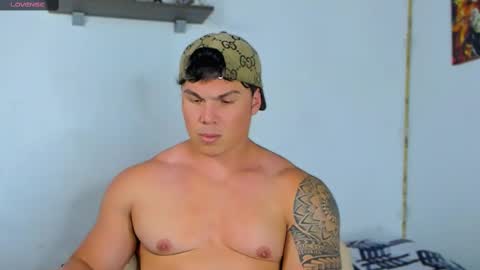 drake_xion1 online show from February 23, 7:49 pm