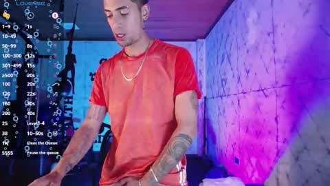 Snapshot of drakeneumann chatting on October 26, 3:34 am Drake Neuman online show from October 26, 3:34 am