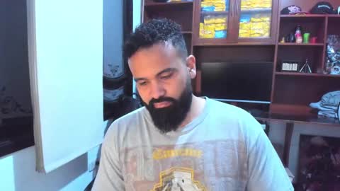 Snapshot of drako_argenti_ chatting on February 9, 12:06 am Drako online show from February 9, 12:06 am